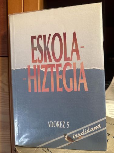 Diccionario eskola-hiztegia adorez 5